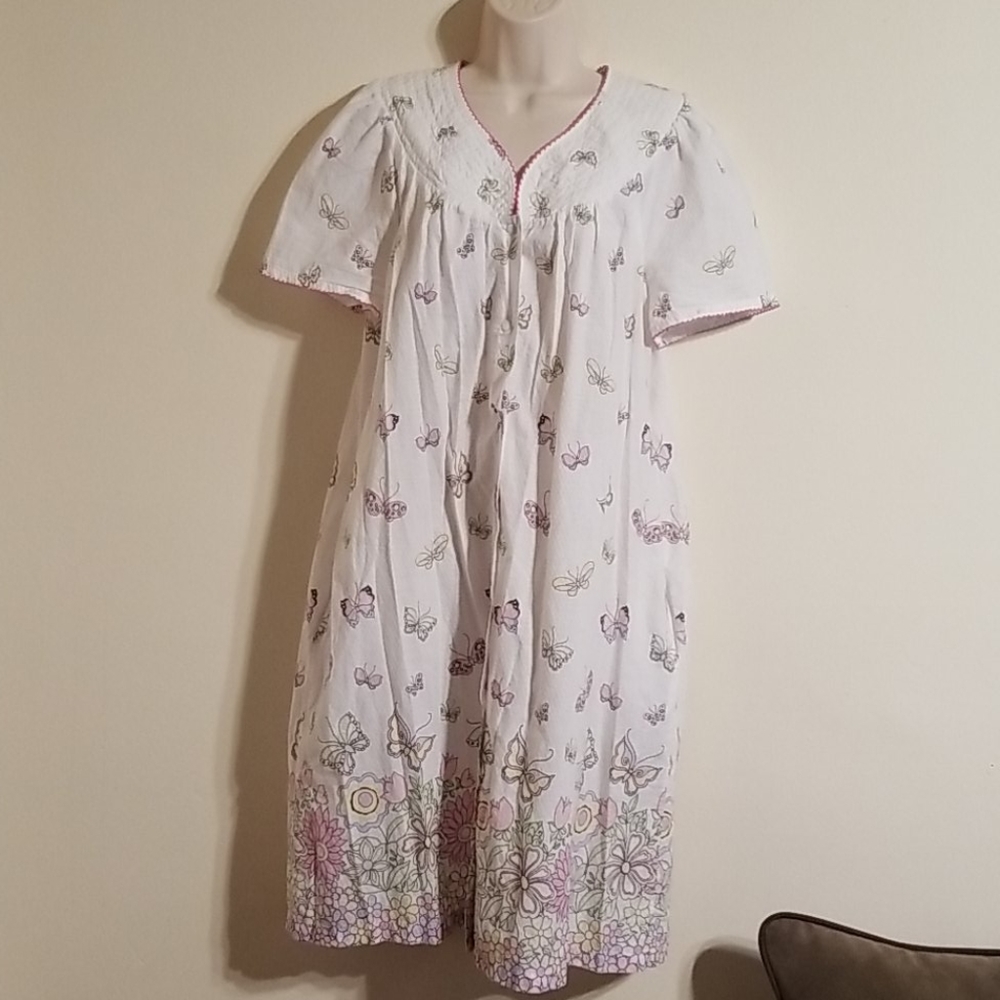 Simply basic women's multi color bath robe size m